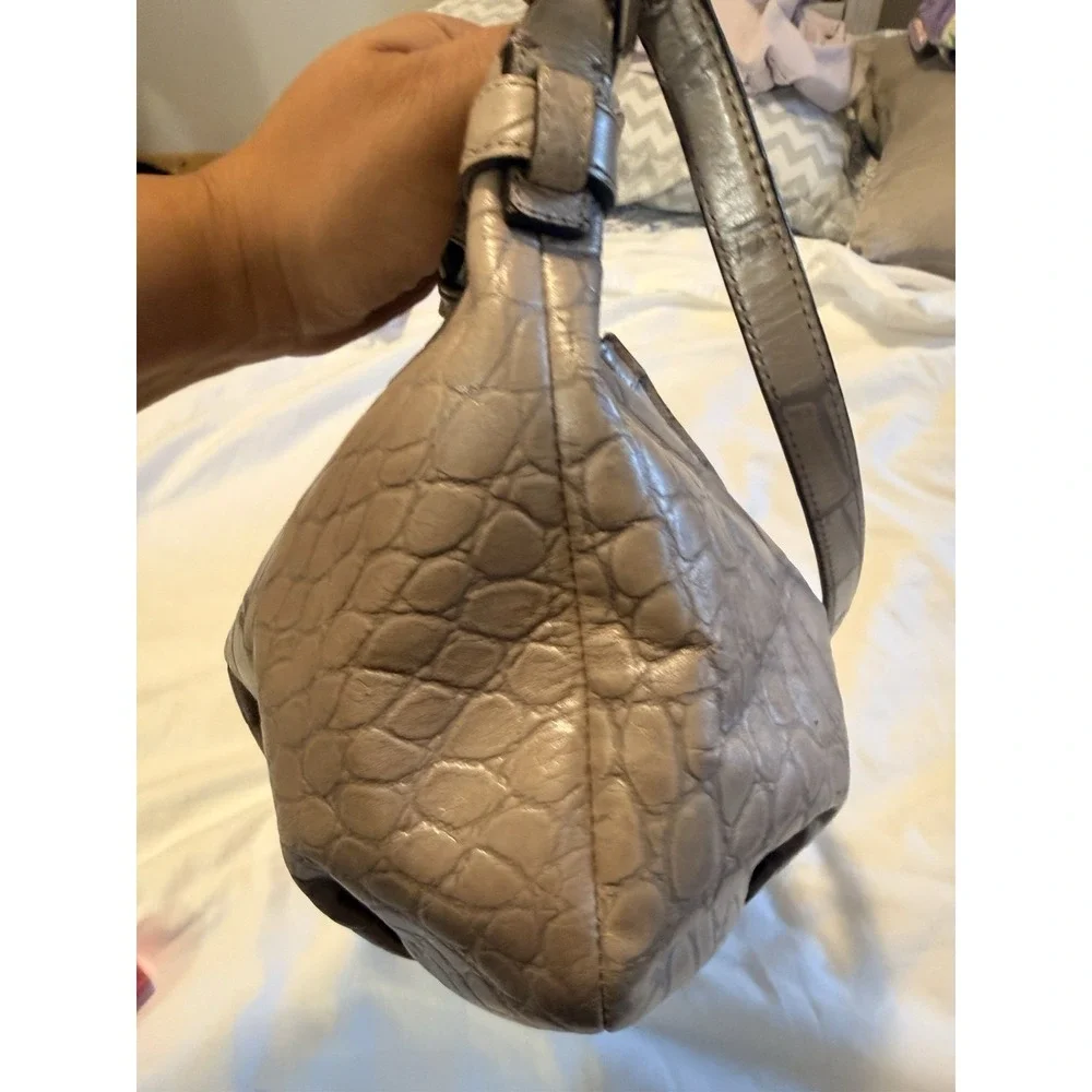 Coach Madison Lindsey Croc Embossed Beige Pink Top Handle Zip Satchel